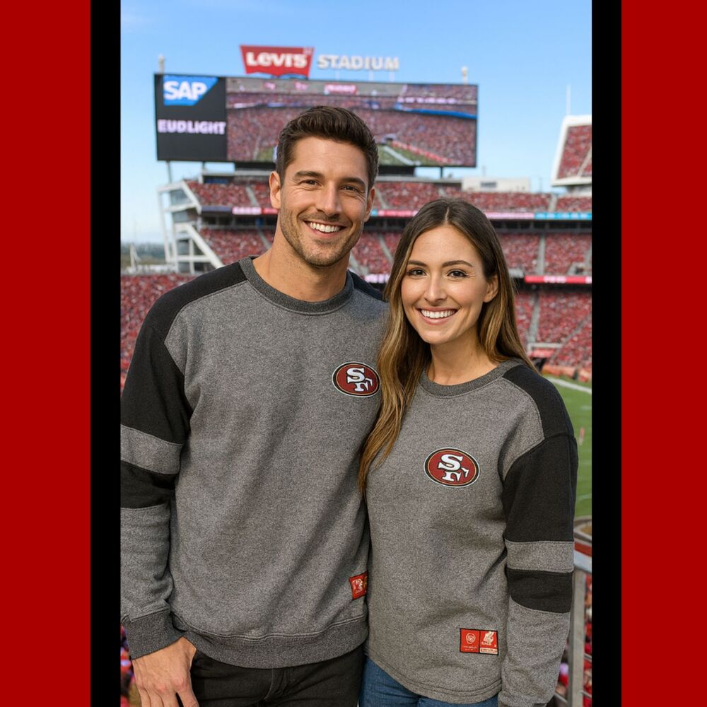 San Francisco 49ers Team Apparel Long Sleeve Sweatshirt (Size M)
